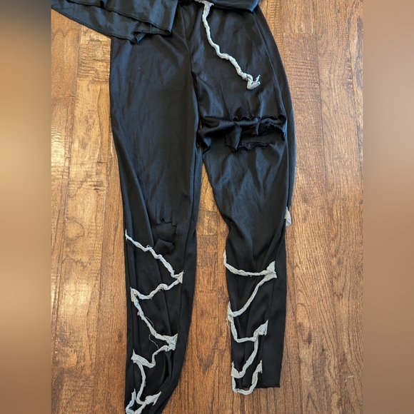 Zombie Ninja Child Halloween costume size 12 - Picture 2 of 6